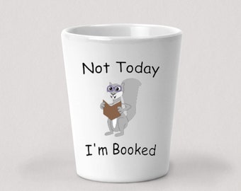 Hoy no estoy reservado - 1.5oz White Ceramic Shot Glass
