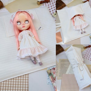 Carrier bag for Blythe and Pullip doll