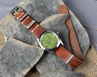 Cinturino per orologio in pelle stile NATO - Realizzato a mano negli Stati Uniti - Pelle pieno fiore Horween - Pezzo unico - Colore naturale