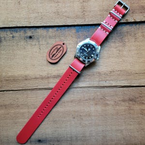 USA Handmade Italian Leather NATO Watch Strap – Red Walpier Conceria | Zulu One-Piece Pass Through | 16–24mm Sizes | Gift for Dad NATO