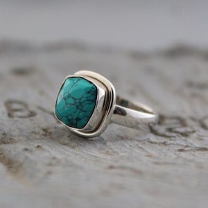 Handmade Sterling Silver Turquoise Ring: Bohemian Gemstone Jewelry