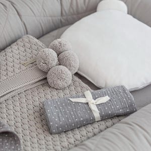 Knitted Merino Wool Blanket &quot;Grey&quot;, Newborn Baby Honeycomb blanket, Handmade Warm Soft Baby Stroller Blanket, Personalized Baby Shower Gift