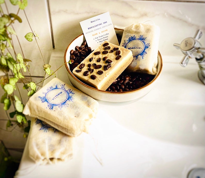 Coffee & Cocoa Exfoliating Bar, With Shea Butter and Honey Home Spa image 2