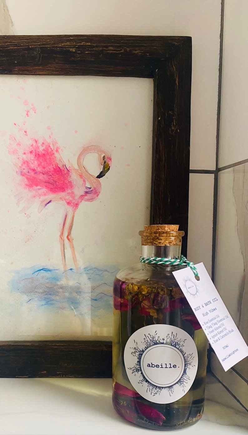 Rose & Ylang Ylang Aromatherapy Bath/Body Oil, with Camomile and Rose Buds Spa Gift. image 8
