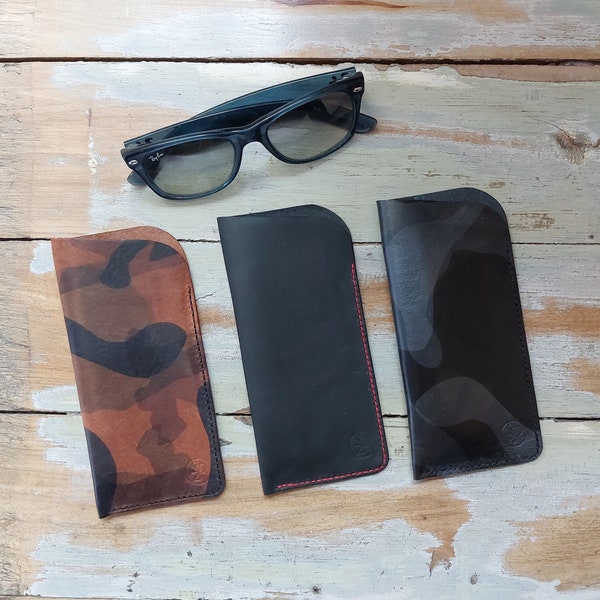 Etui à lunettes en cuir souple / Noir / Camouflage / minimaliste / France / Fait main/Noël