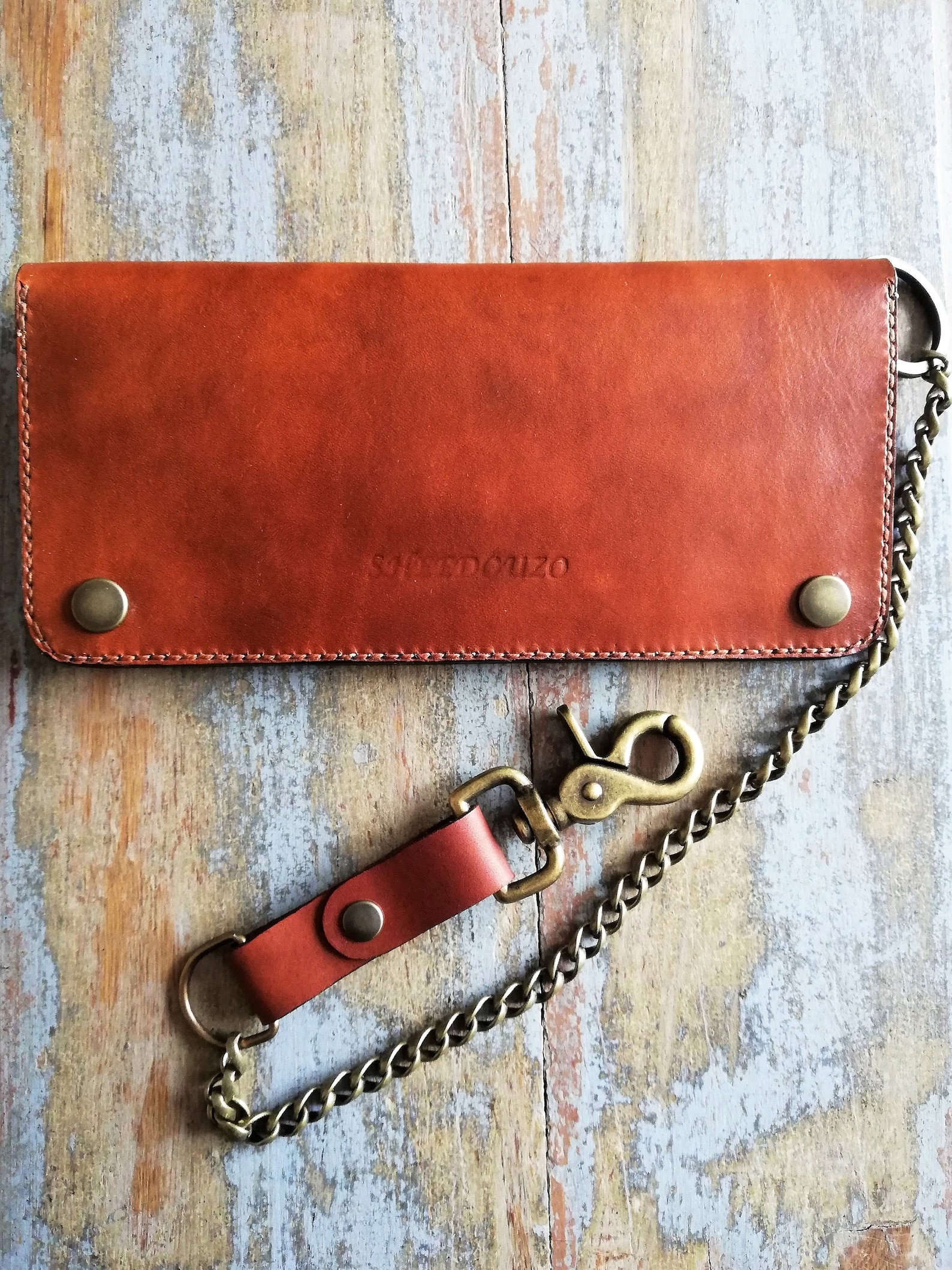 Cartera biker con cadena de cuero curtido de verduras Made in Etsy