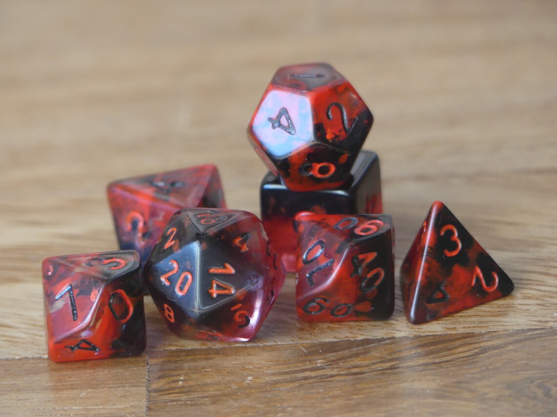 BLOOD DICE Handmade Resin 7 Dice Set for DnD Dungeons and Etsy