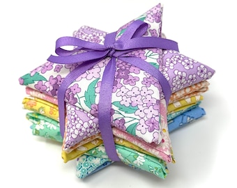 10FQB 1930&#39;s Reproduction Feed Sack Prints Light Colorway