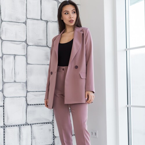 Dusty Pink Pants and Blazer Suit Set 