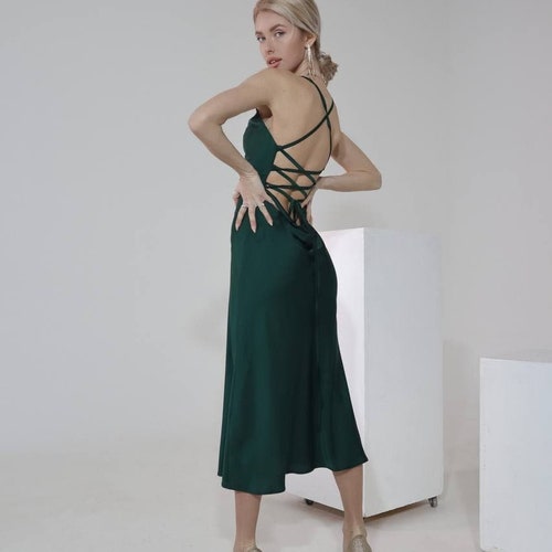 Emerald Green Silk Slip Dress with Cowl Neck for Special Occasions, Backless Midi Slip Dress, Sheath Dress for Bridesmaids, Birthday Girls