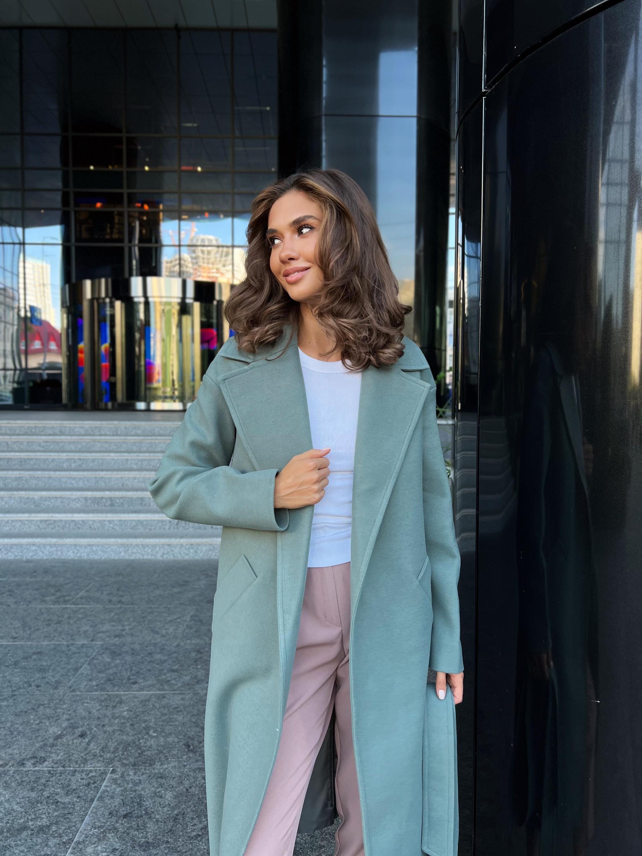 オリーブグリーンのウールラップコート（レディース） - Etsy 日本