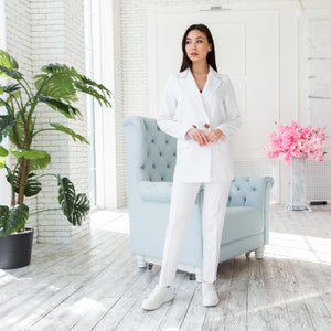 Classic White Womens Suit, Office Women 3 Piece Suit With Slim Fit Pants,  Buttoned Vest and Single-breasted Blazer, Office Wear for Women -   Canada