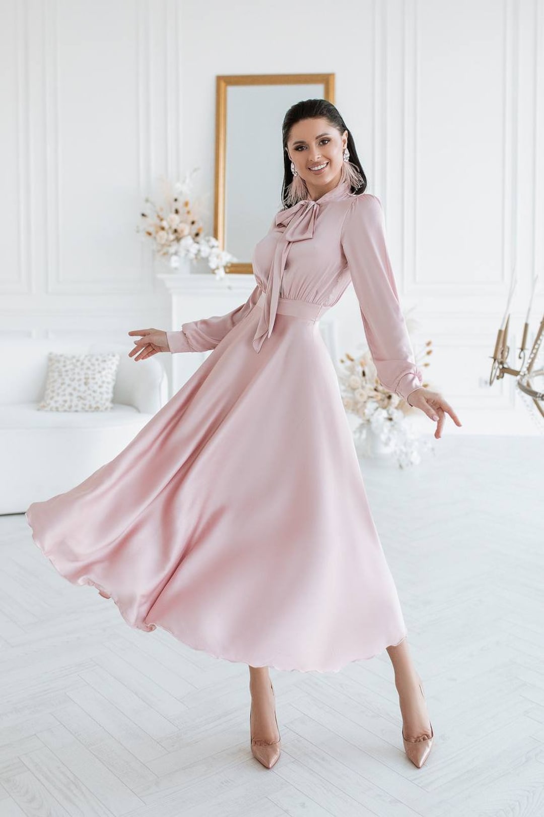 Dusty pink dresses at mr cheap price