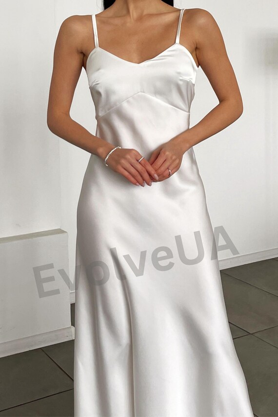 Abito sottoveste bianco in seta midi abito sottoveste con scollo a V per donna abito da sposa per matrimonio civile abito sottoveste classico in seta bianca midi Etsy Italia
