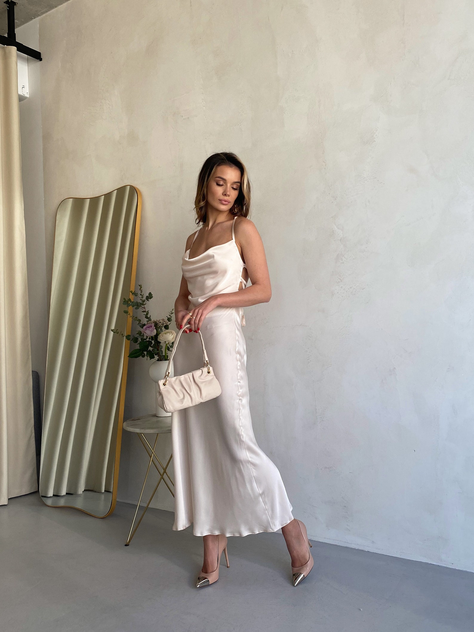 ladies white t shirt dress LESET Margo Maxi Dress in White in Cotton main image 1