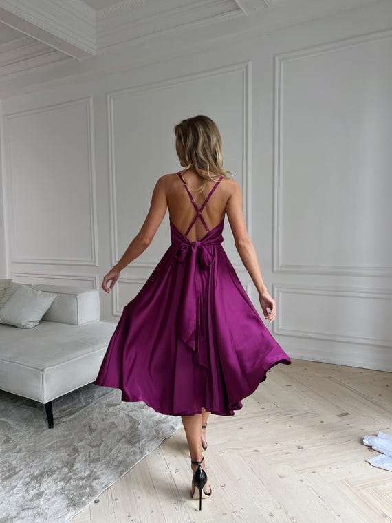 satin midi dress v neck Thats So Fetch | Delayne V-Neck Satin Midi Dress | Rose