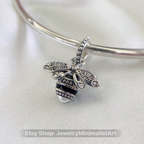 Sparkling Queen Bee Pendant Charm - Etsy
