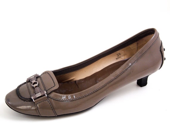 Tod's Low Heel Pumps