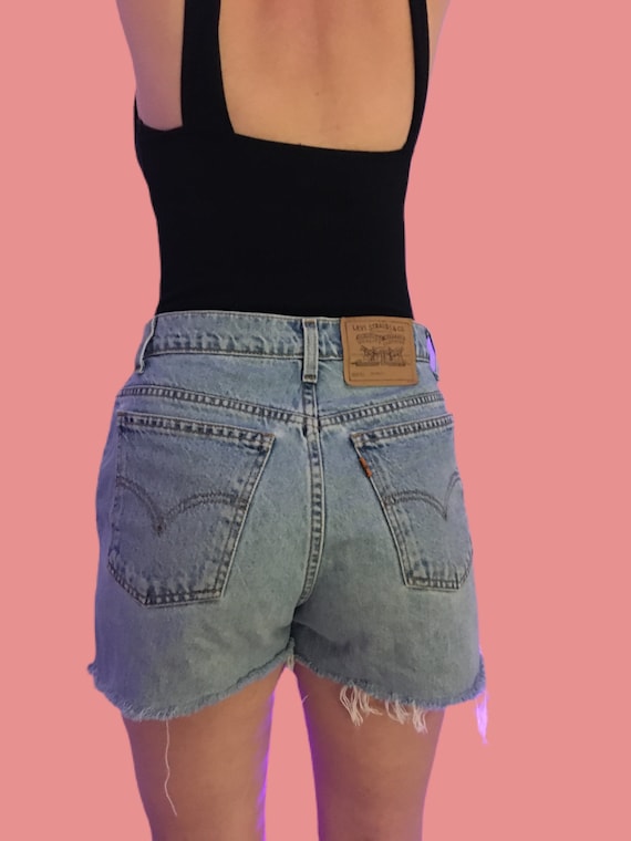 80s Levi’s denim shorts