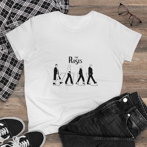 The Roses Women&#39;s T-Shirt - Schitt&#39;s Creek Funny T-Shirt