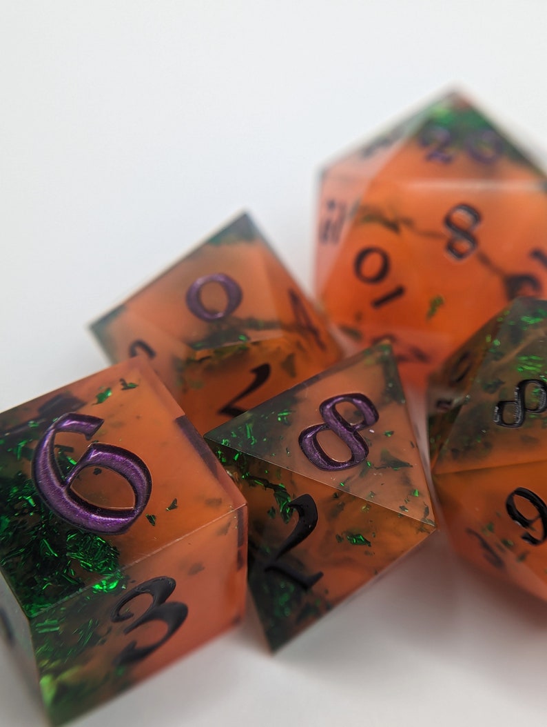 Custom Dice Set - Personalized Designs for Your Unique Gaming ...