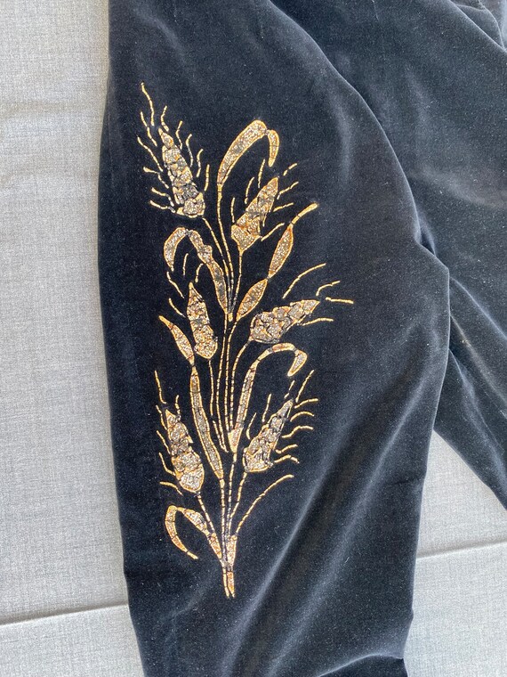 Vintage 1950s Black Velvet Embroidered Cigarette … - image 5