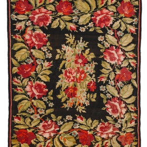 Antique Kilim, Bessarabian Kilim Rug, Floral Kilim Rug, Floral Kilim, Nomadic Kilim Rug, Wool Kilim, Circa 1930, Wall Deco, 6.10 x 5.7 ft