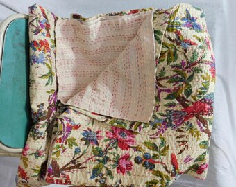 Kantha Quilt Indian Handmade Beige Bird Print Bedspread Throw Cotton Gudri Queen