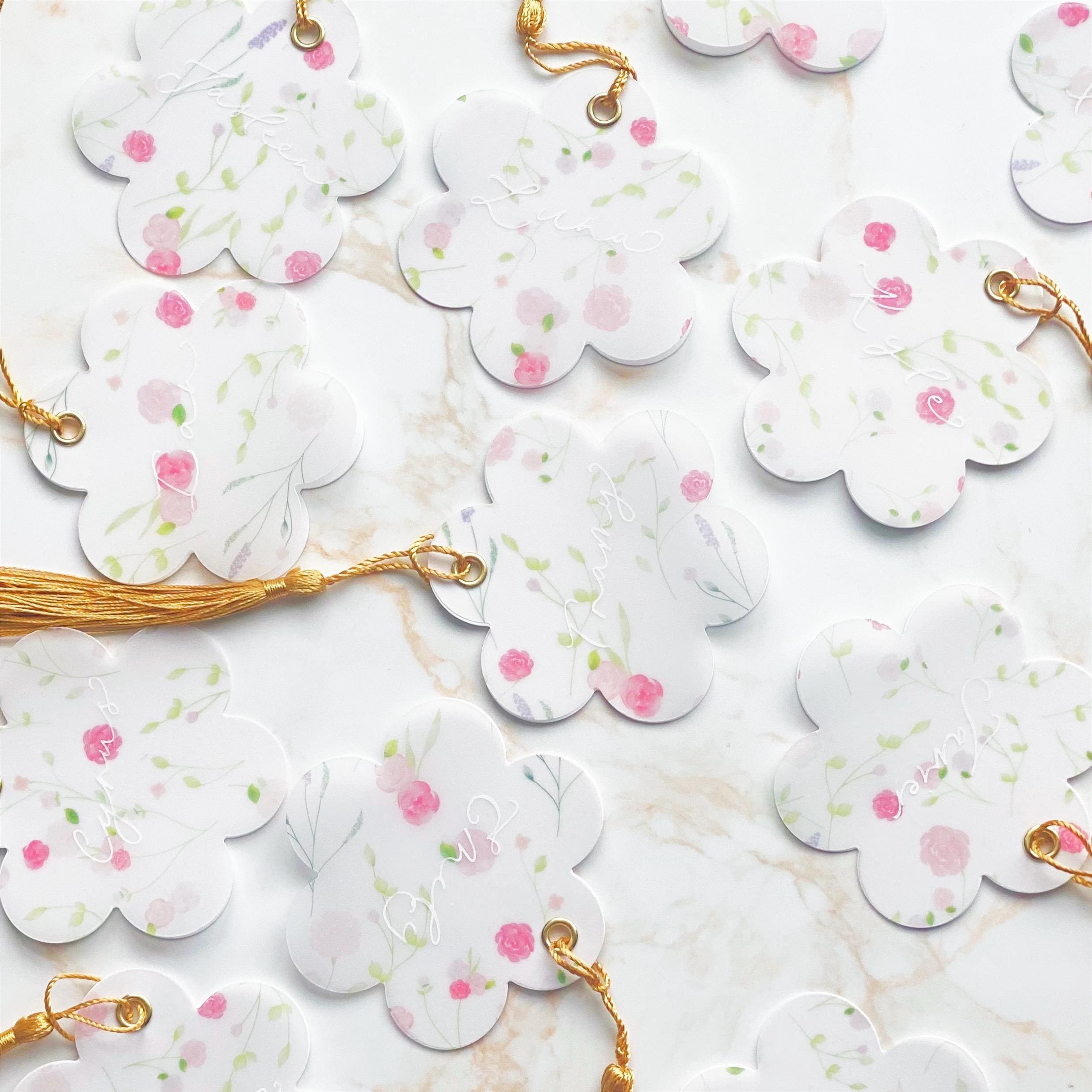Wildflower Flower Shape Floral Wedding place cards, Wedding Place cards, Wedding Name Cards