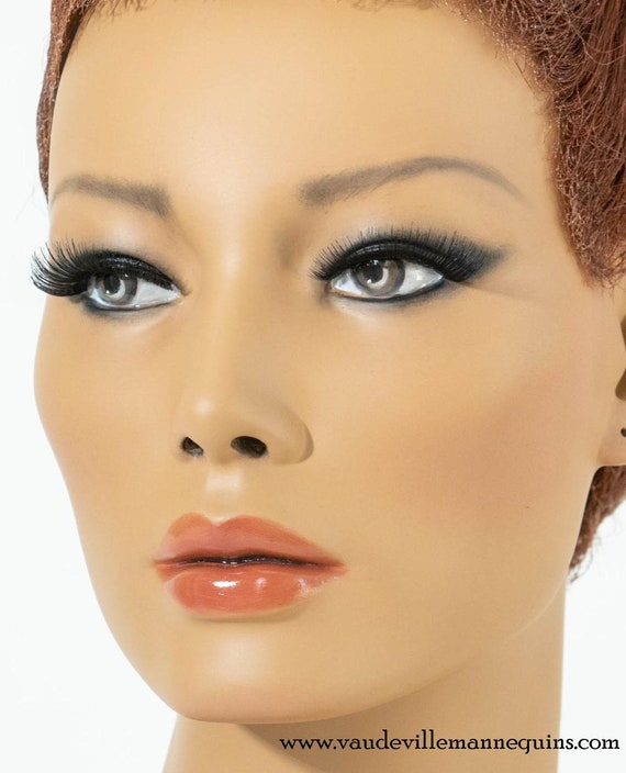 HEVIRGO Foam Female Mannequin Head Model, Abstract Smooth Surface Manikin  Head for Wig Hair Jewelry Display Stand 