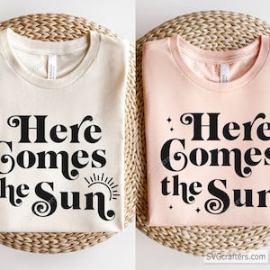 Hier kommt die Sonne SVG, Sommer Design, Hawaii Design, Urlaub Shirt, Strandleben Design, Familien Urlaub Shirt, Beatles Design, Kreuzfahrt Shirt, Reise Design,