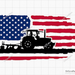 Puede incluir: Una silueta negra de un tractor tirando un arado delante de una bandera estadounidense en apuros. La bandera es roja, blanca y azul con un efecto grunge.