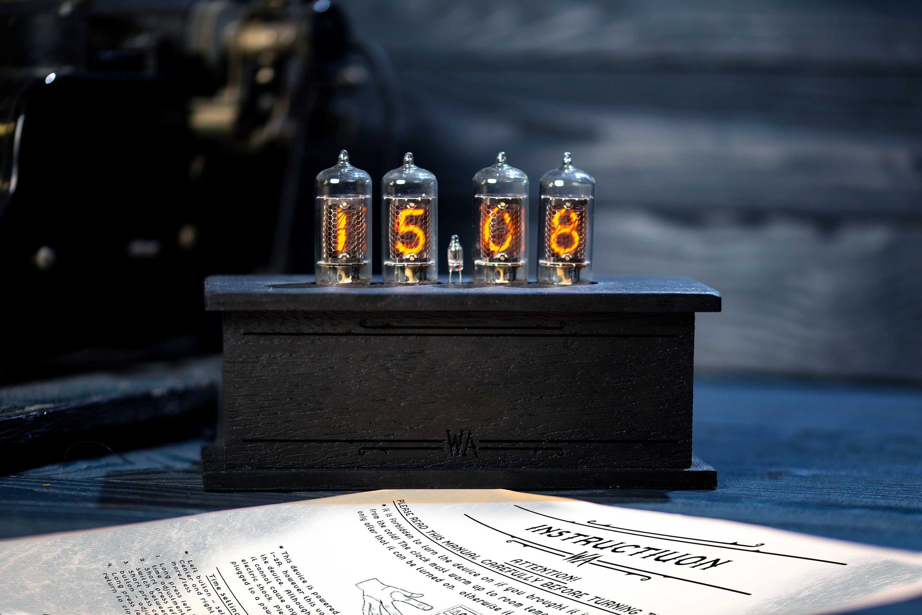 T*3様 ニキシー管時計 Z573M 6球 完成品 ケース入り ニキシー管時計 Z573M Z574M混在 6球 完成品アクリルケース入り