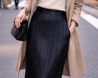 Wähle!! Issey Miyake Faltenrock gerade Einfarbig Schwarz Gr.W28