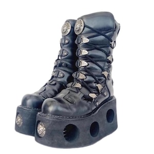 New Rock vintage leather boots