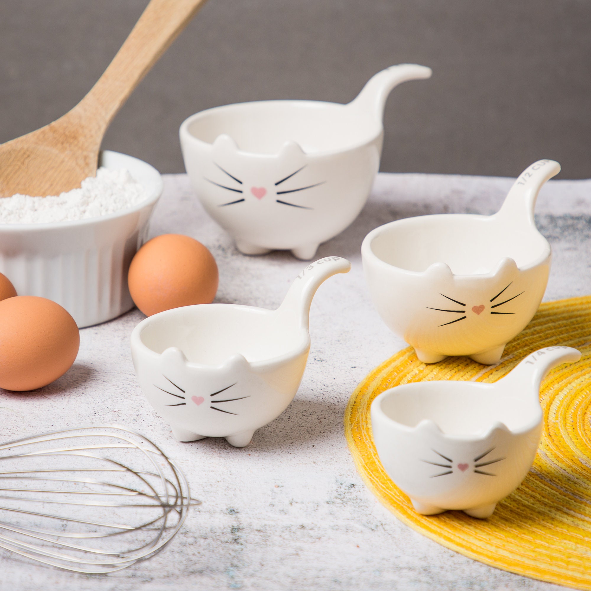 4-Pcs Adorable Cat Ceramic Measuring Cups Set - Cute Measuring Cups for Kids Baking - Space Saving Measuring Cup Set for Food Portion Control - Cute