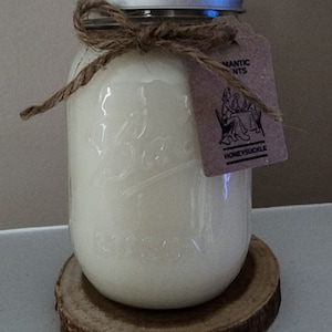 Honeysuckle Soy Candle