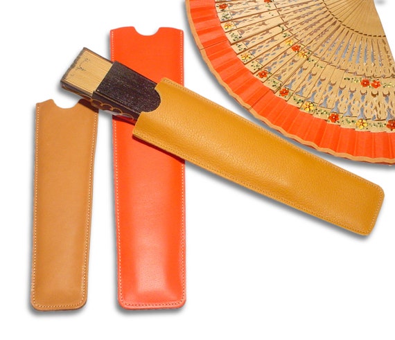 de abanico en piel de Ubrique. Estuche de cuero para - México