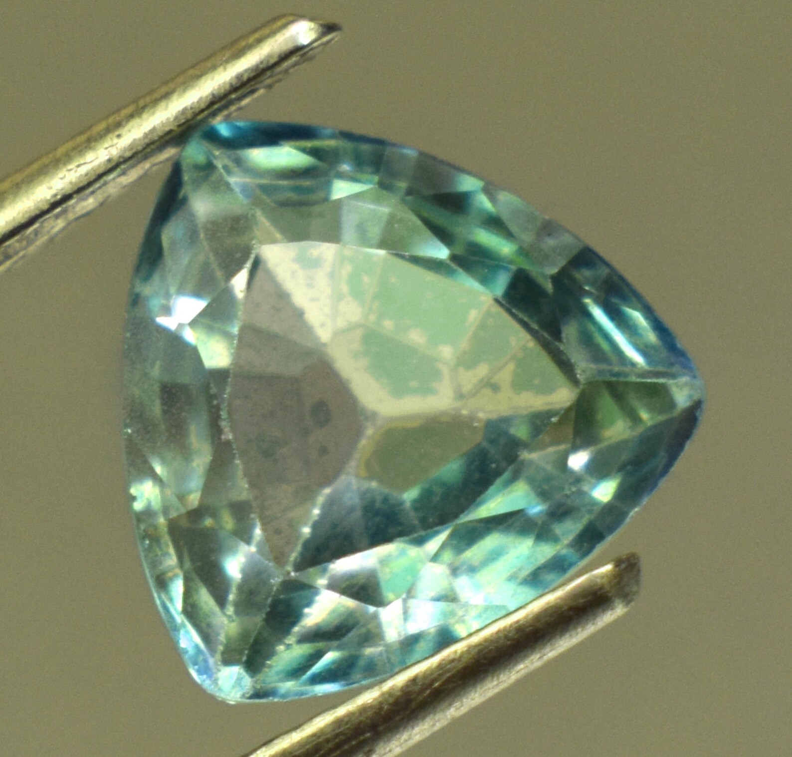 Natural Green Azotic Topaz Coated 5 Ct Trillion Cut Loose Etsy