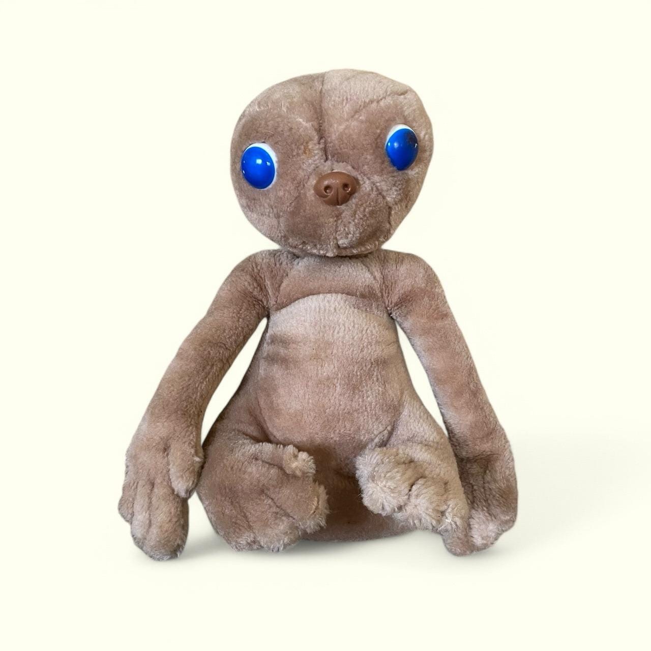 Et by Showtime - Etsy