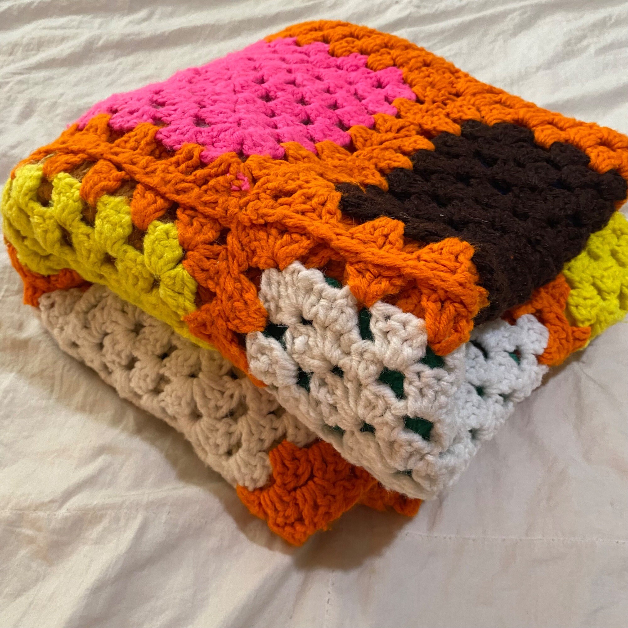 Neuf fait à la main crochet afghan lancer couverture carré