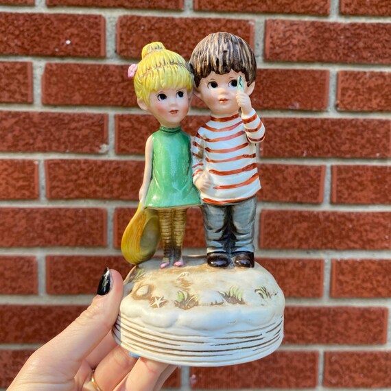 キッズ古着50's rockmoumt fancy art deco tulip Vintage 70s Moppets Girl & Boy Music Box | Fran Mar 1974 Gorham