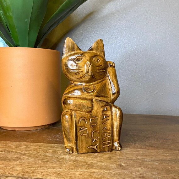 Hawaii on sale lucky cat