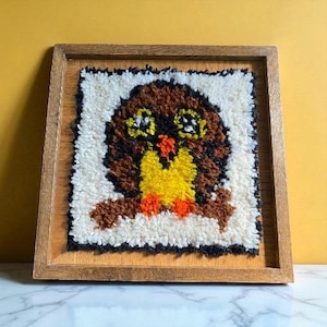 Vintage 70s Retro Owl Framed Latch Hook Wall Rug Decor