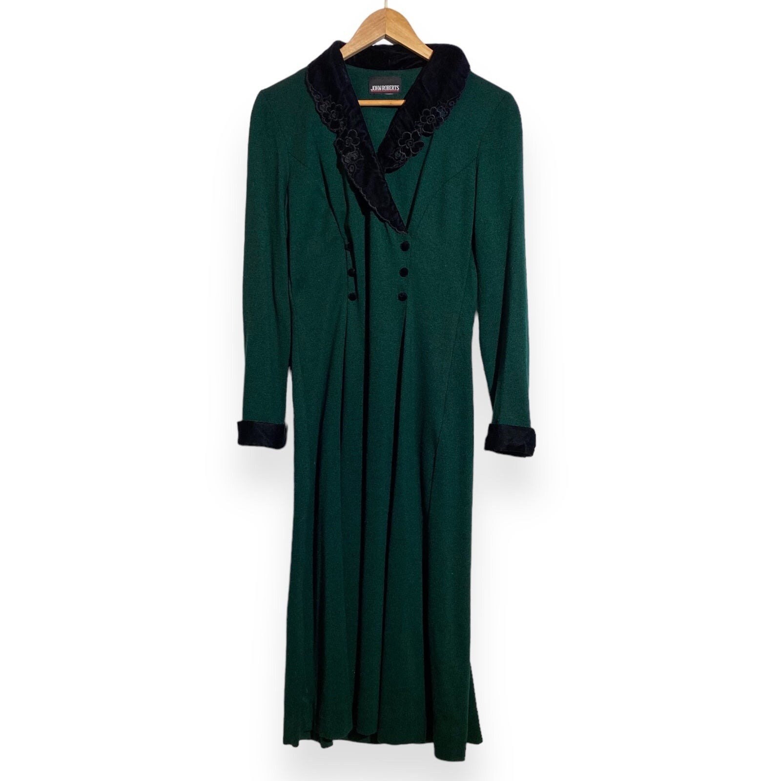 Vintage John Roberts Women s Long Sleeve Green Dress W Floral Black Velvet Collar Etsy