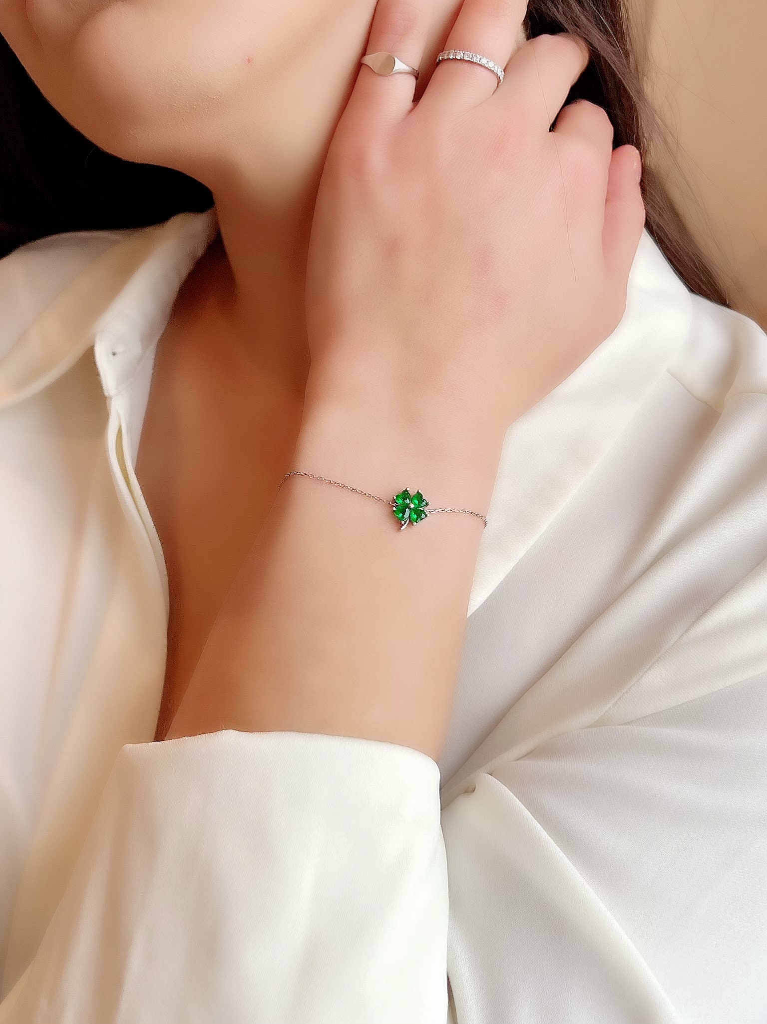Four-leaf Clover Bracelet Female Green Crystal Beaded Female Hand
