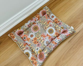Padded Pet Bed - Muted Floral