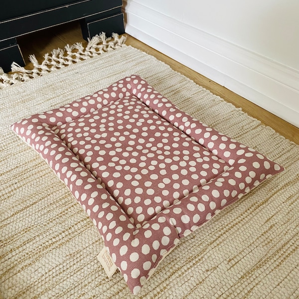 Padded Pet Bed - Spotty Pink
