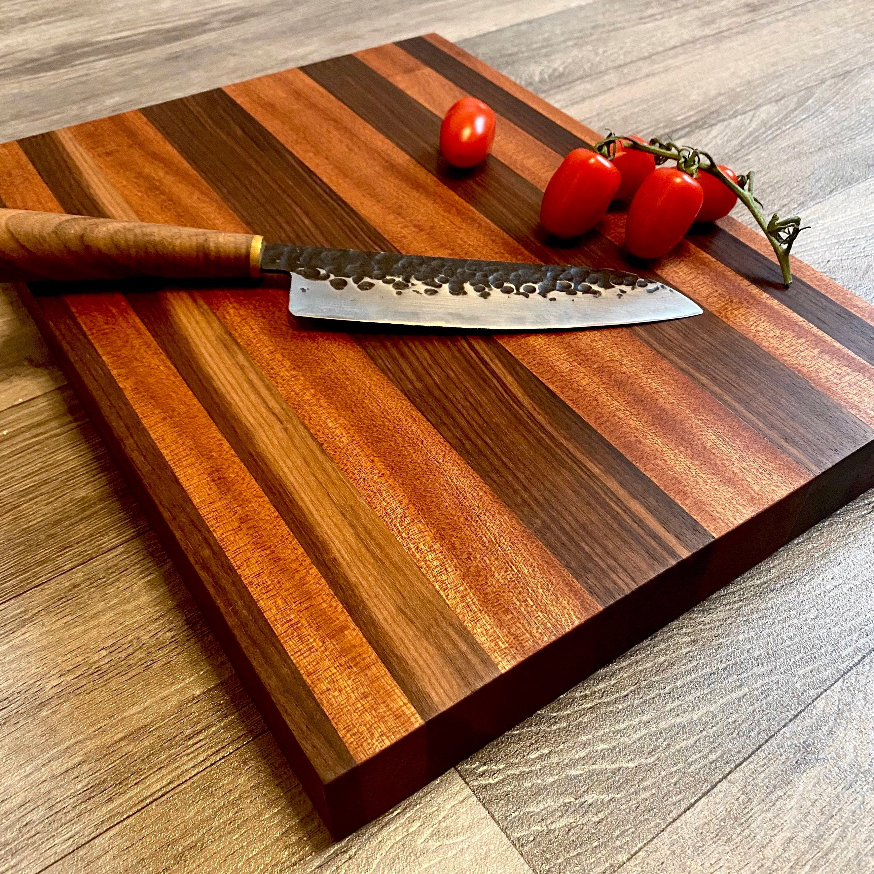 TIGER Black Walnut Chopping Board - Edge Grain African Sapele and