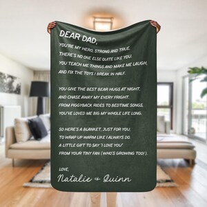 Manta "Querido papá", regalo para el Día del Padre, "Papá es mi héroe", manta personalizada con carta a papá sin imágenes, manta personalizada con nombres de sherpa.